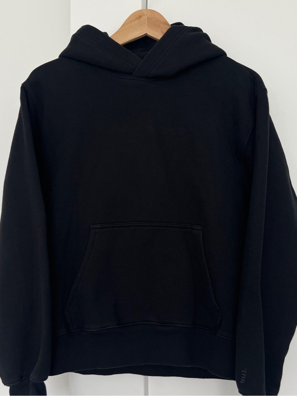 Aritzia Viral TNA Cozy Fleece Perfect Fit Hoodie Sweatfleece Black Size Small
